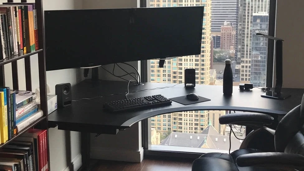 eco corner uplift desk