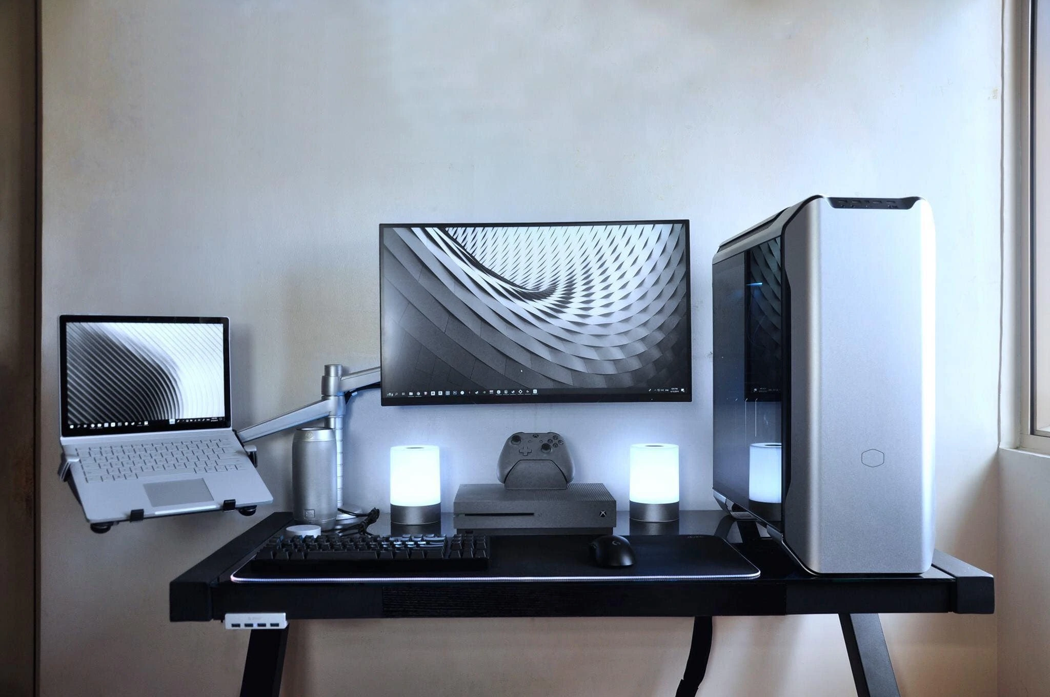 adriel's setup picture