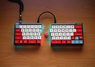 dantambok’s Split Mechanical Keyboard