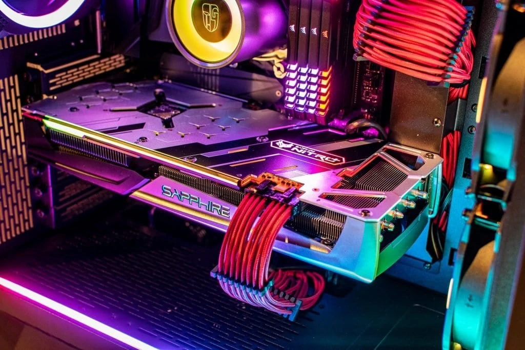 Radeon RX 5700 XT Nitro+