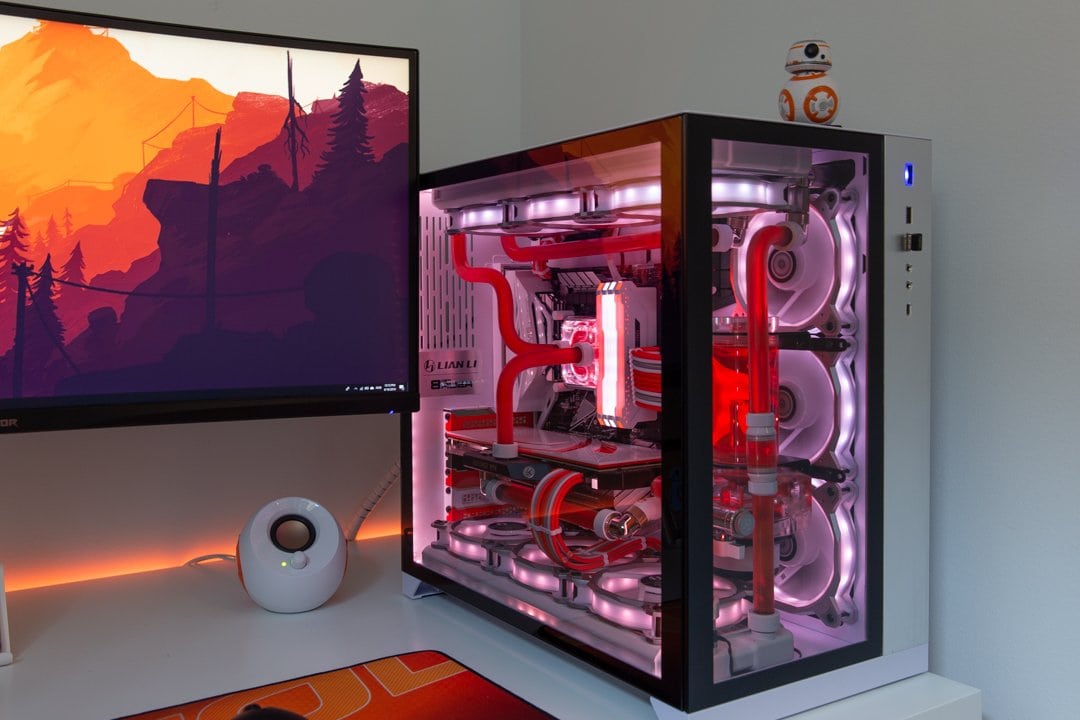 Lian-Li's unique O11 Dynamic case