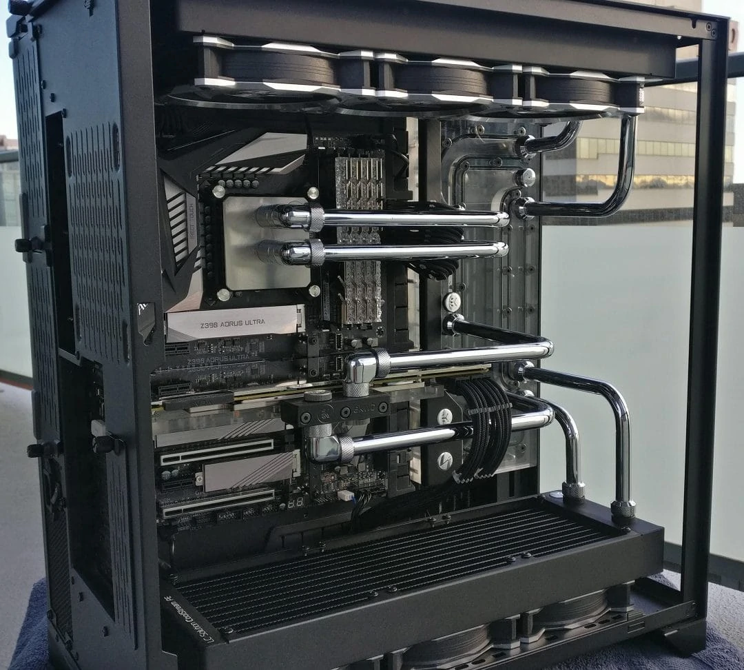 Full tower with custom water cooling loops