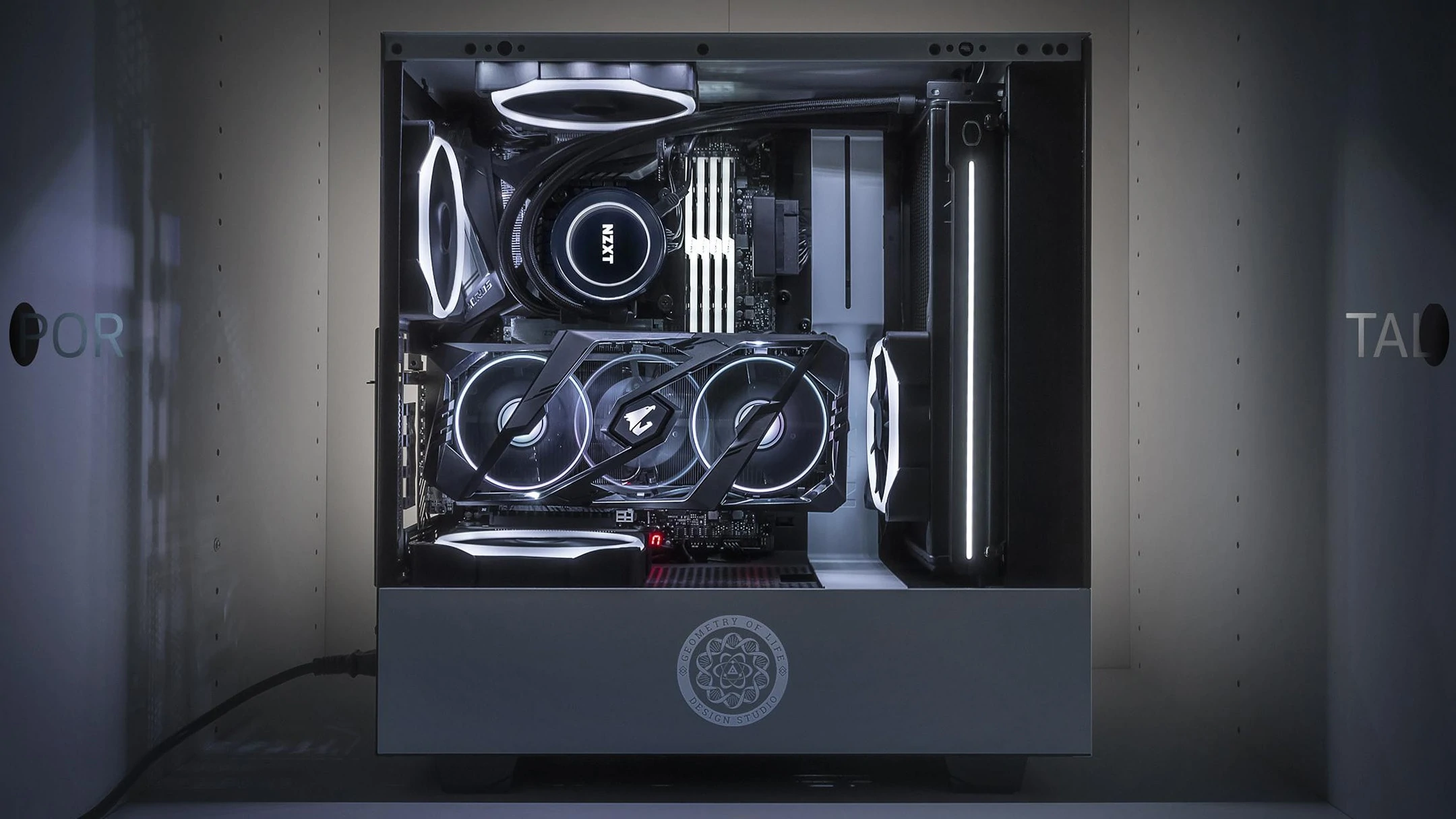 Yolenzo Portal (PC Build)