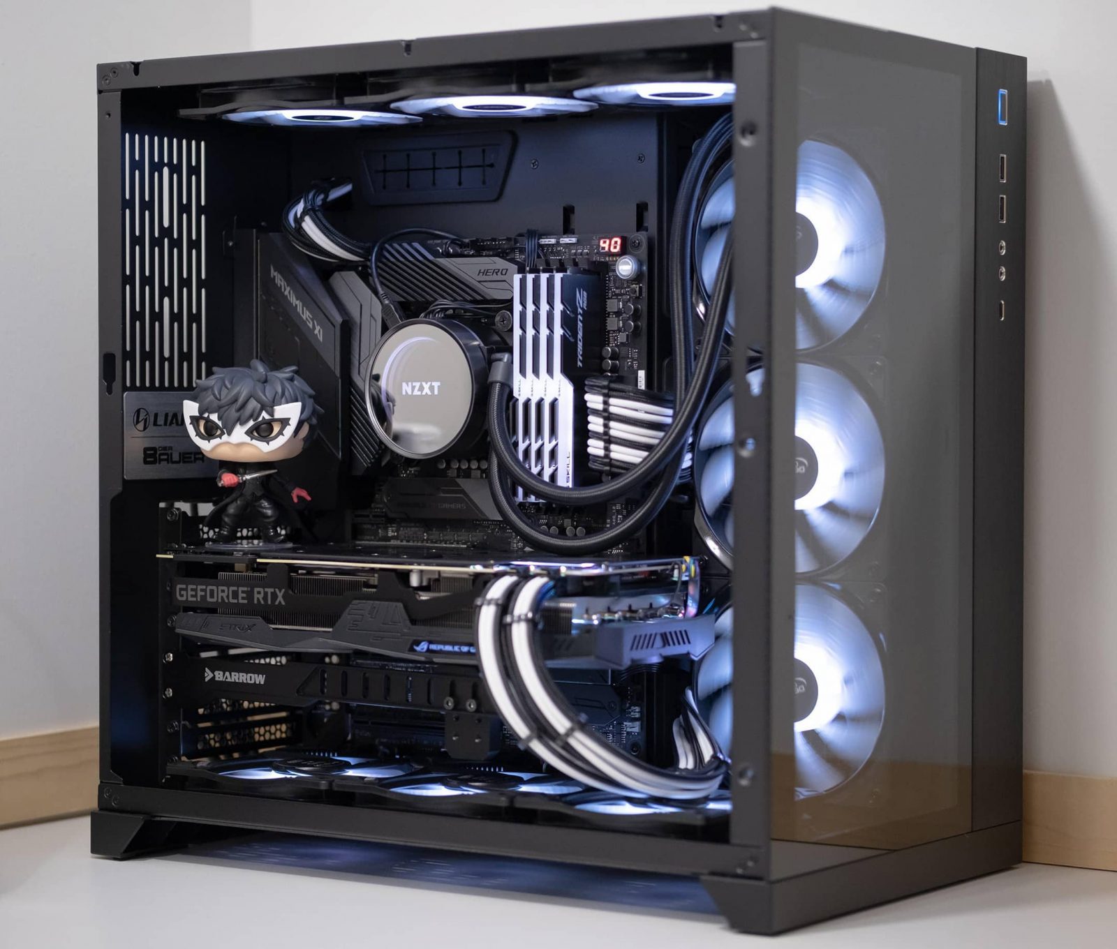 Lian Li O11 Dynamic