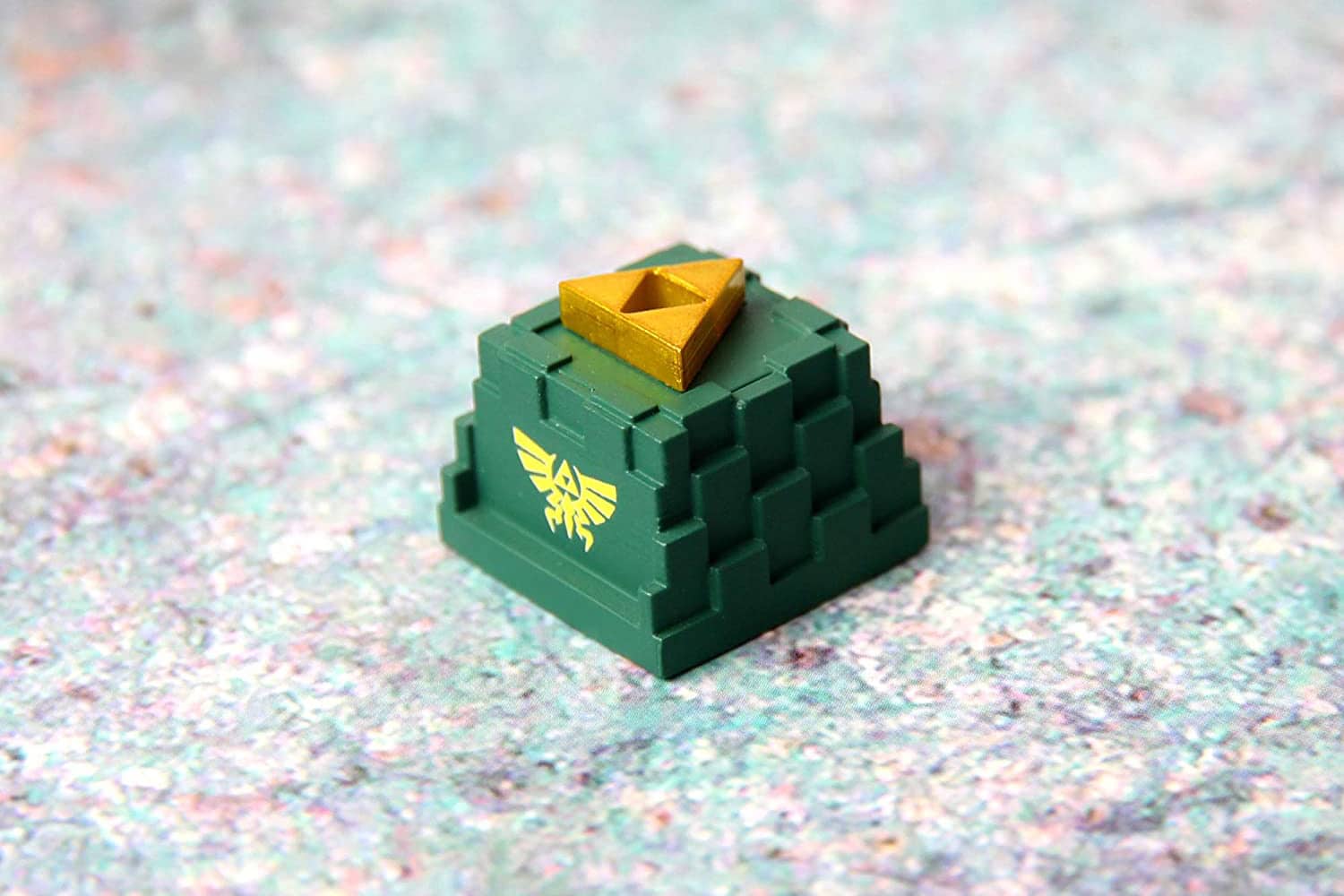 Triforce by Super Yeung