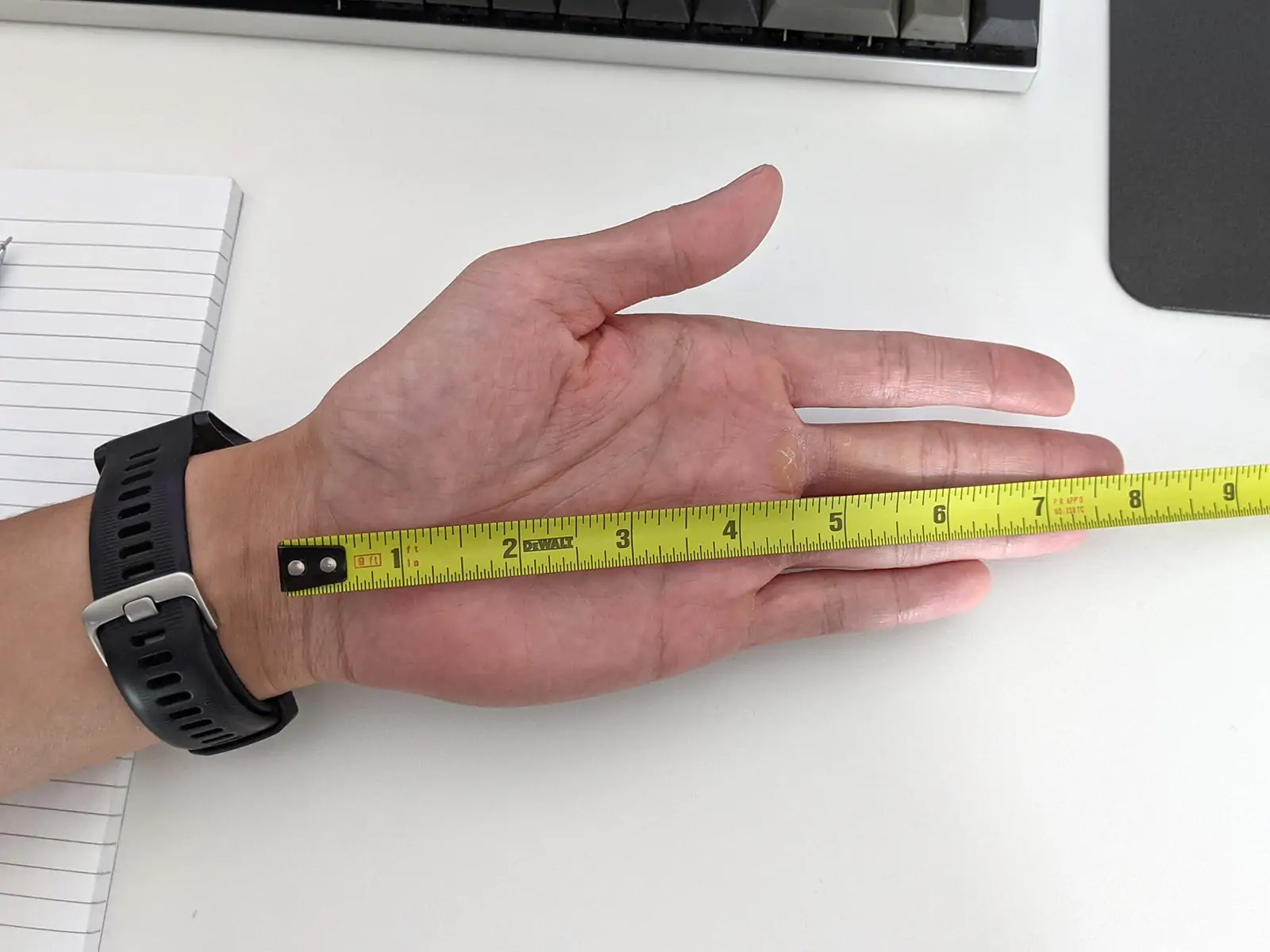 measure hand length