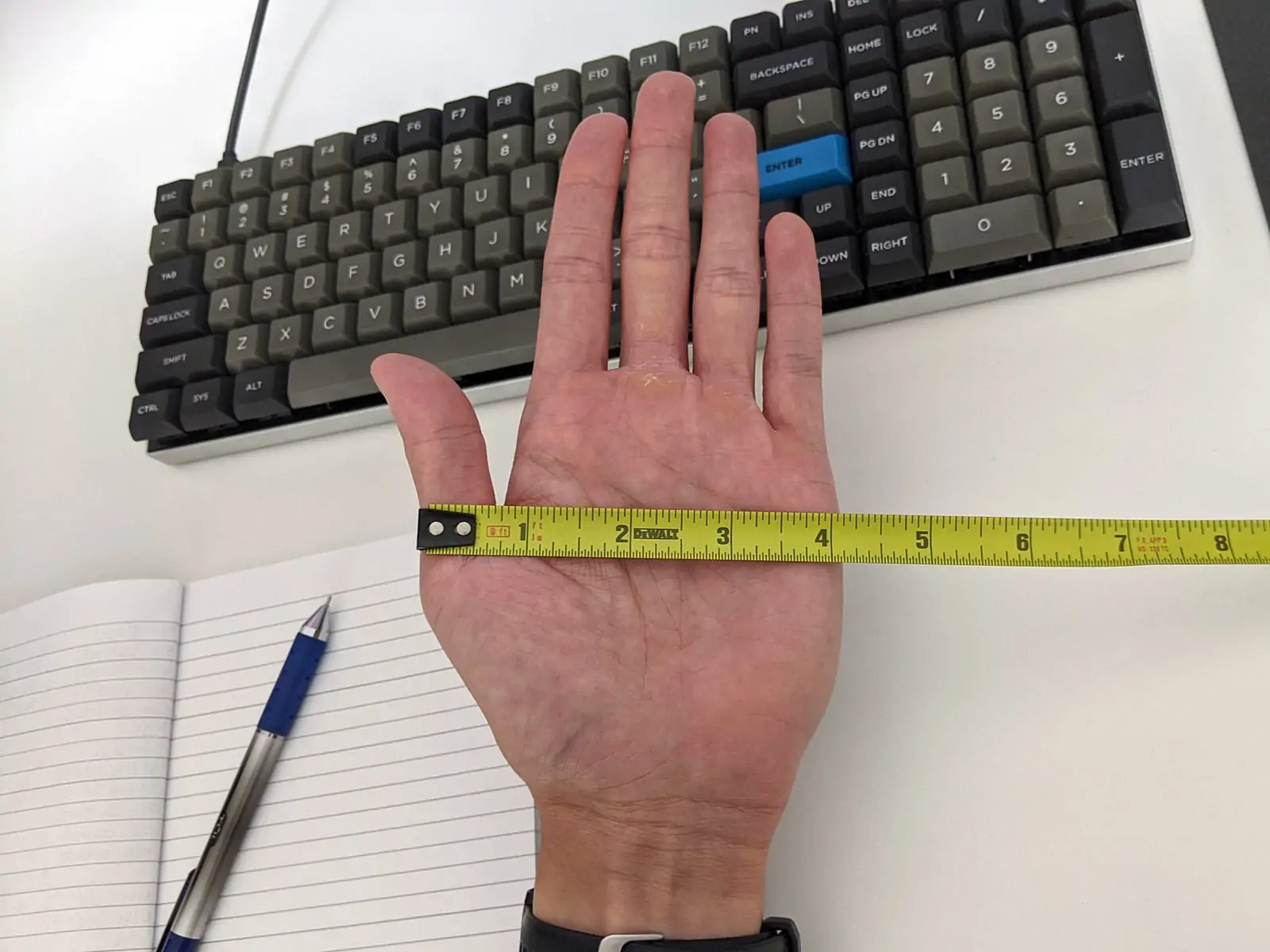 measure hand width