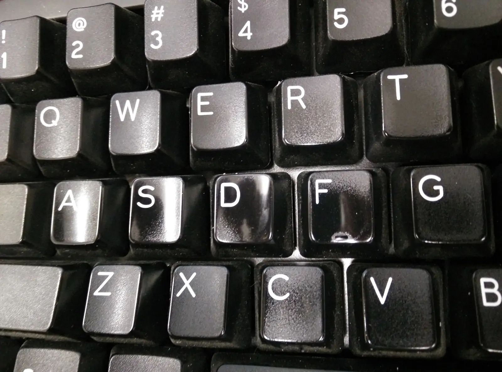 worn out keycaps