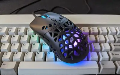Marsback Zephyr Pro Review: Hands-on With the “Sweat-Proof” Gaming Mouse