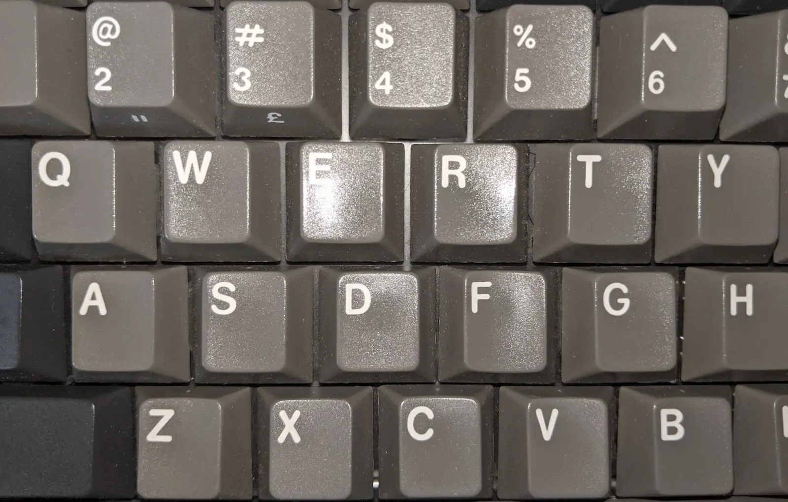 ABS keycaps shine