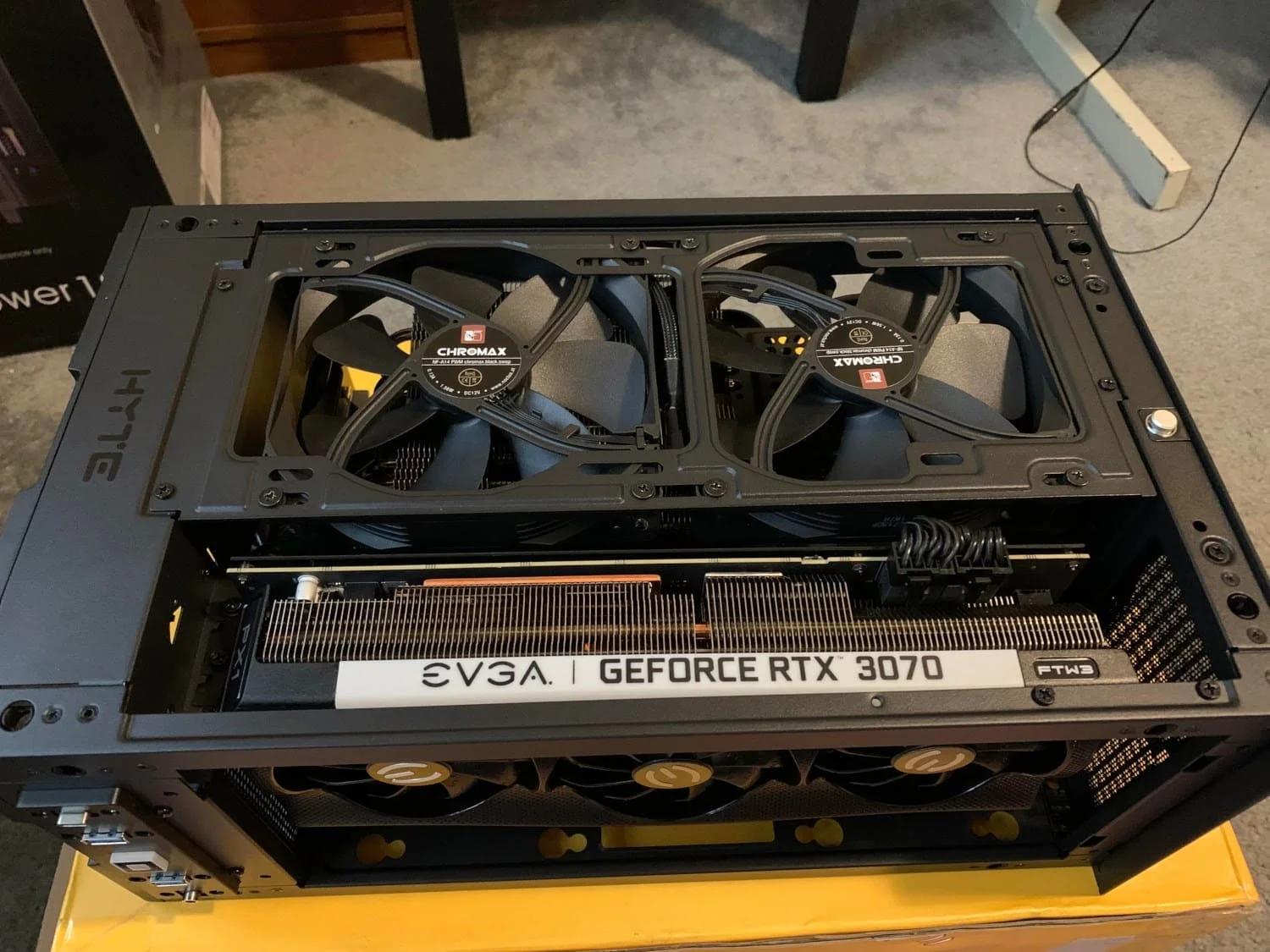 EVGA RTX 3070 in Hyte Revolt 3