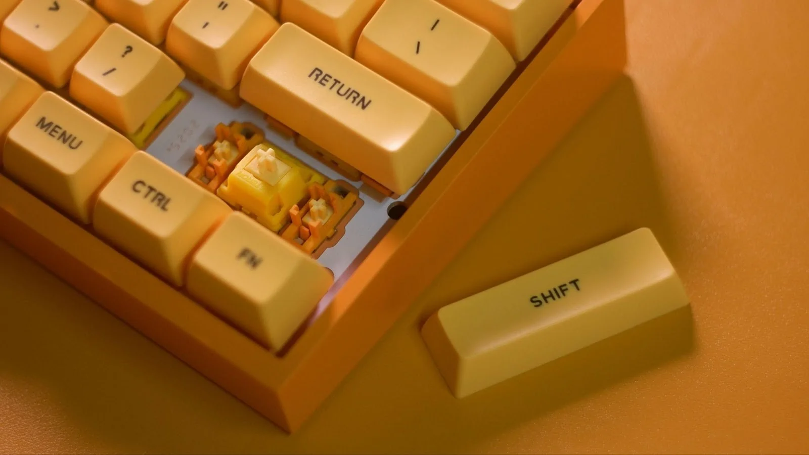 Keyboard stabilizers