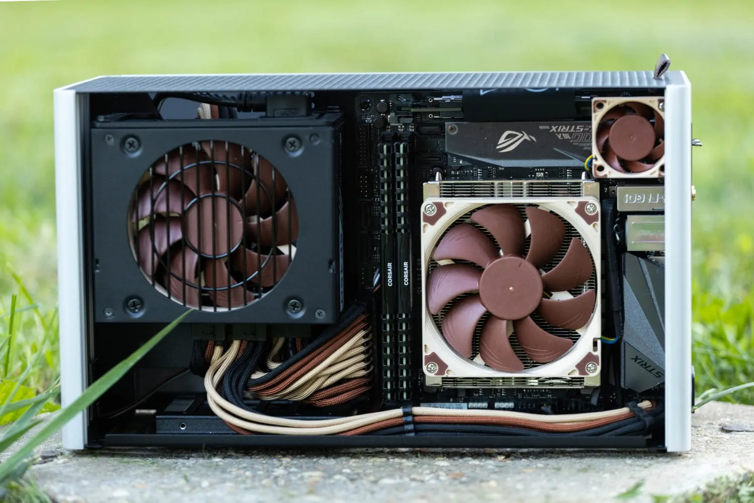 Louqe Ghost S1