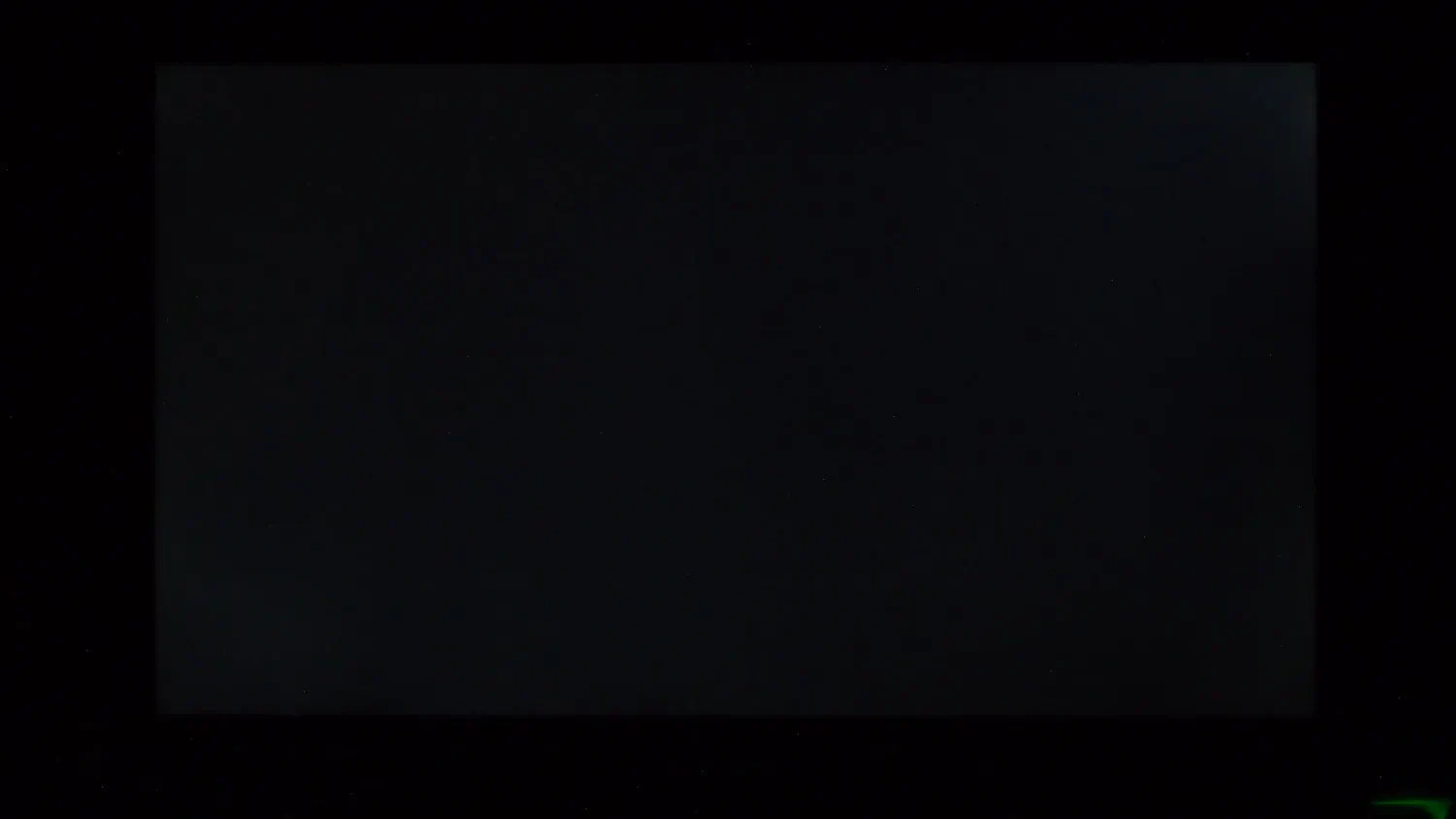 Intehill P17D backlight bleed