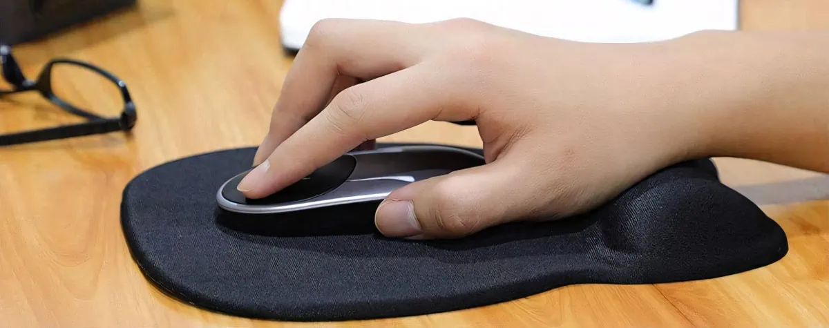 MROCO Ergonomic Mousepad