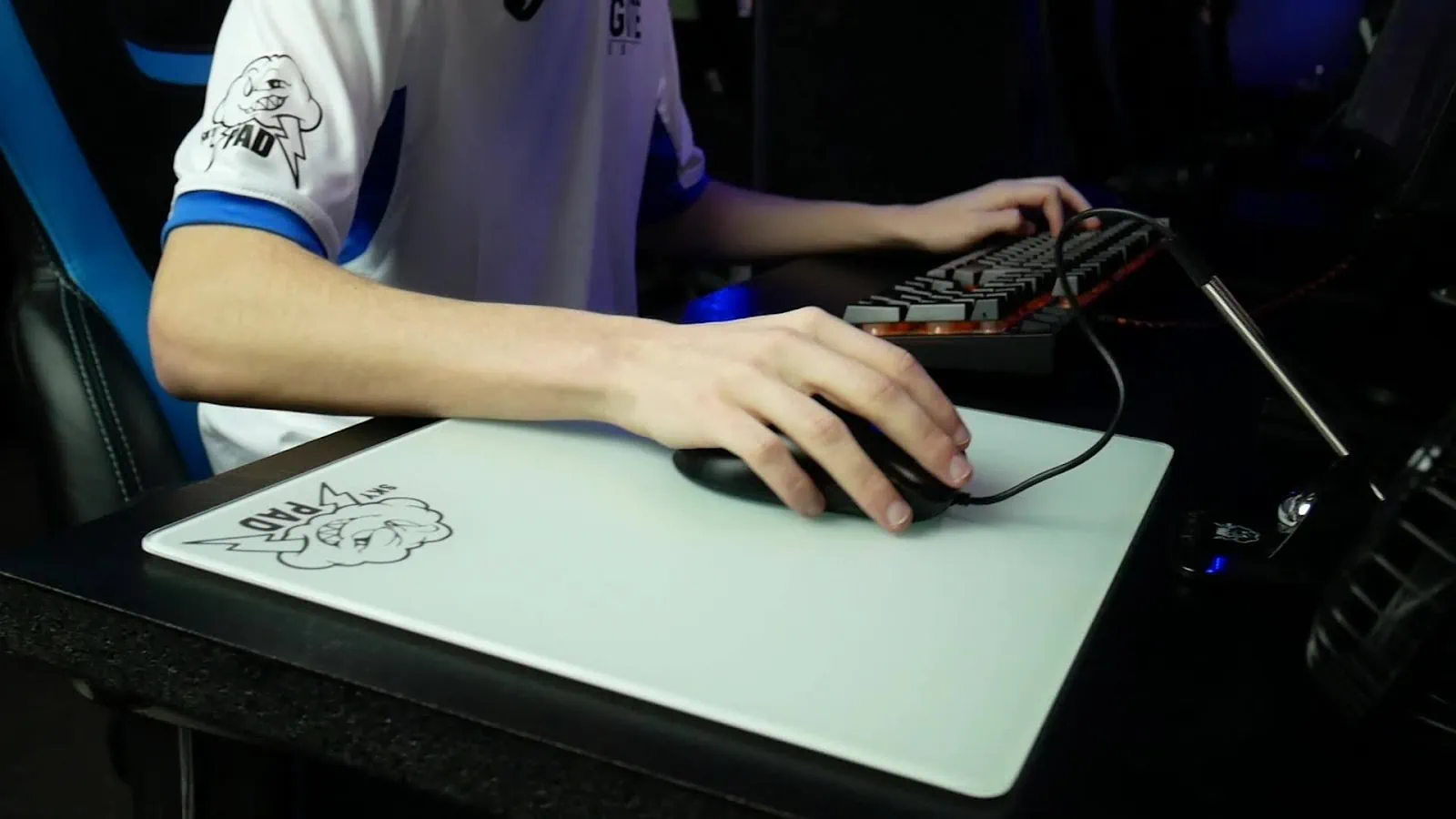 SkyPad Glass 2.0