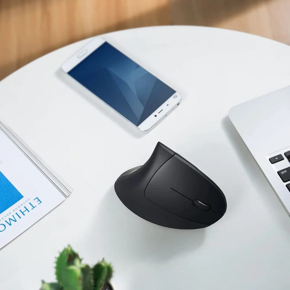 Anker 2.4G Wireless Vertical Ergonomic Optical Mouse