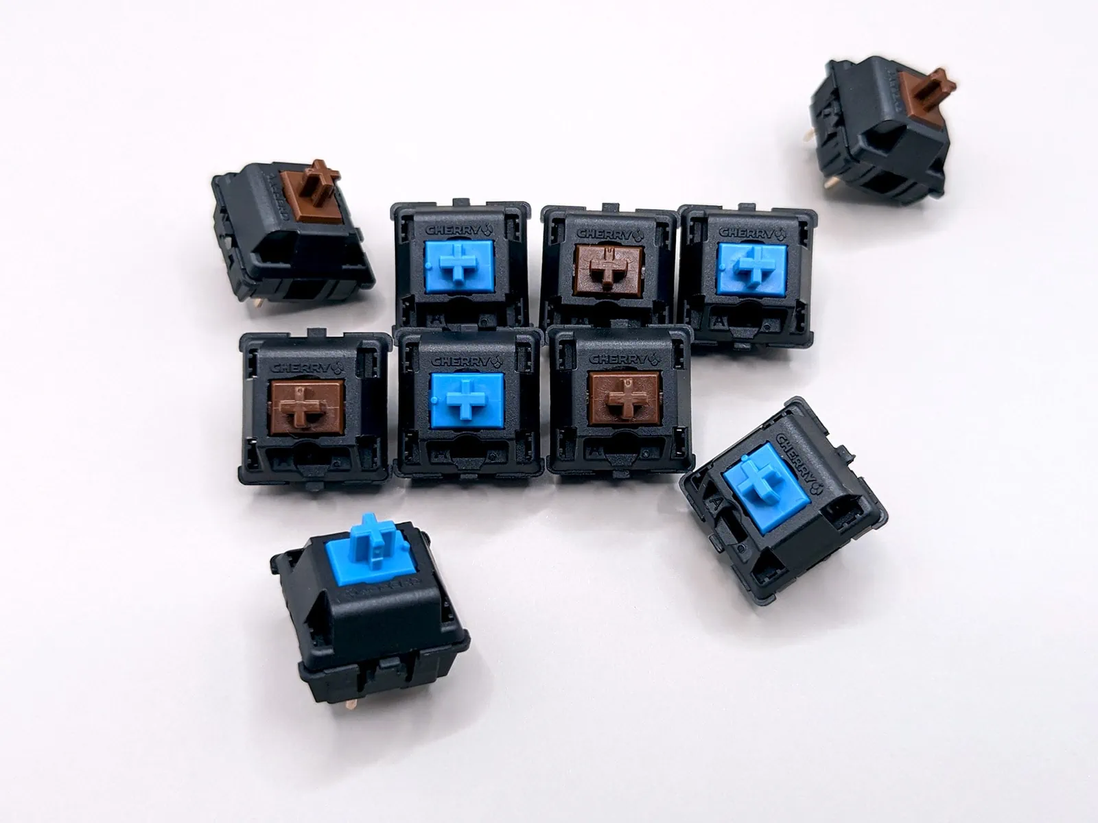 Cherry MX Brown and Blue mechanical switches
