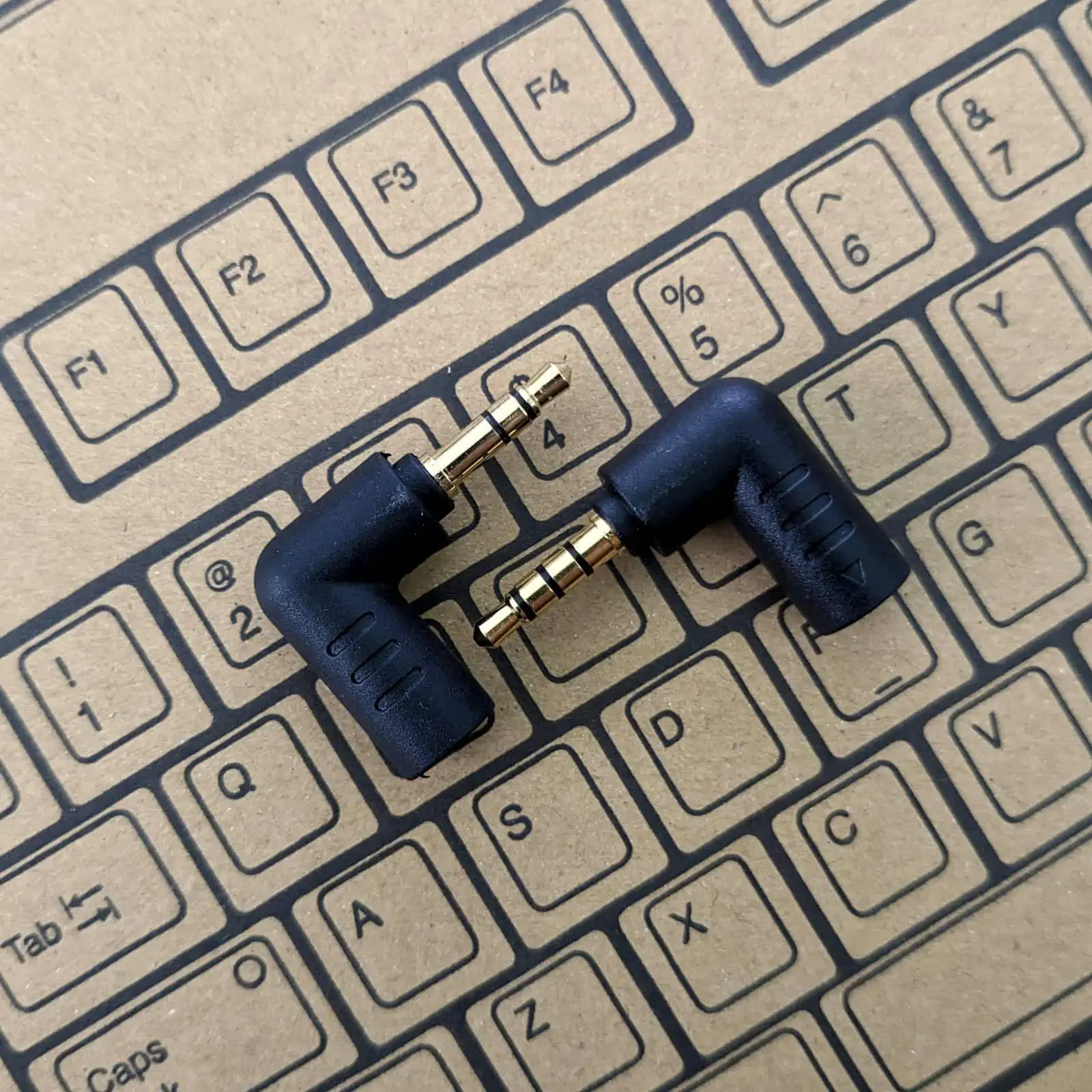 TRS and TRRS audio connectors
