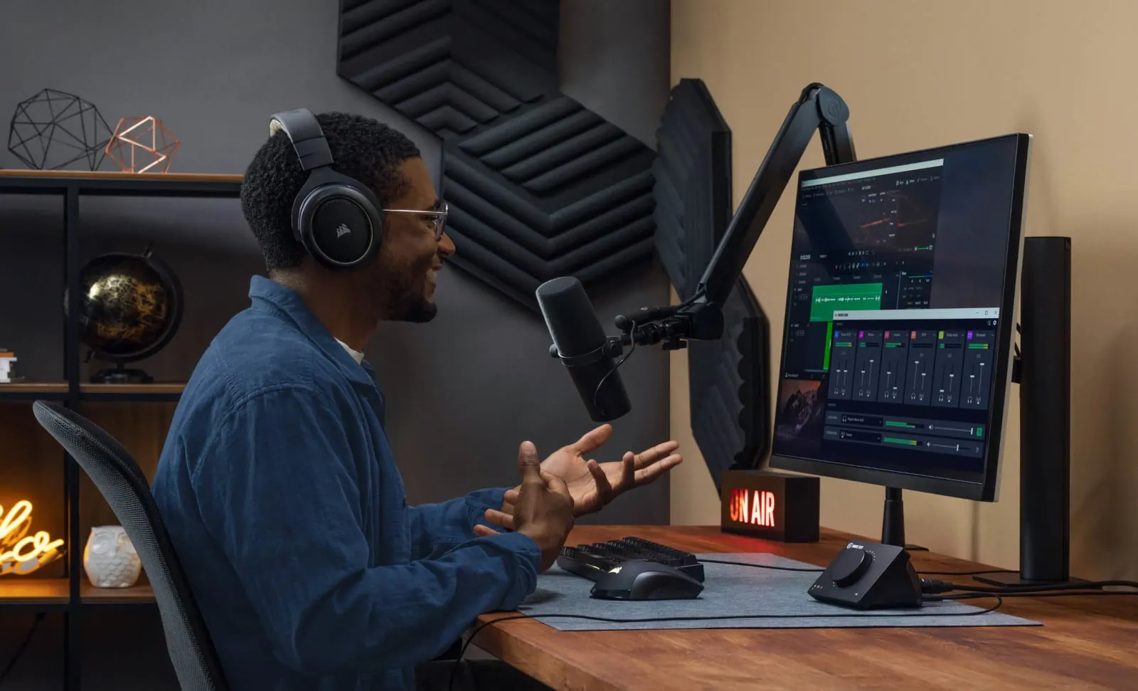 Microphone boom arm