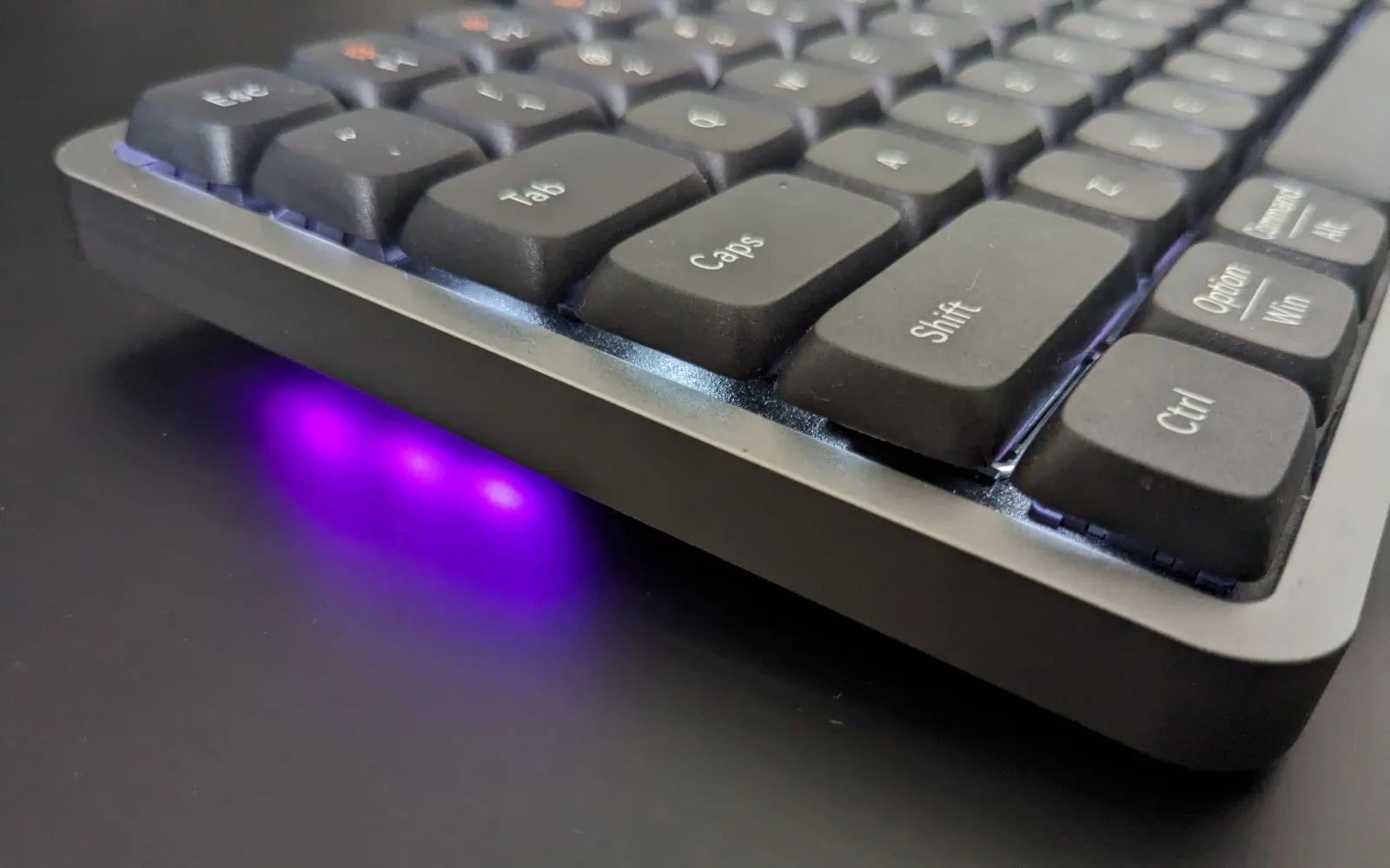 Lofree Flow ambient lighting