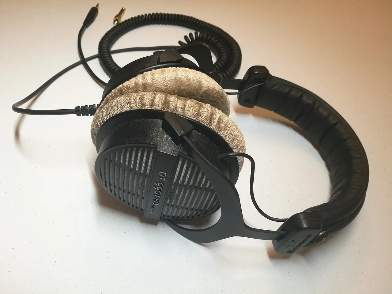 Beyerdynamic DT 990 Pro