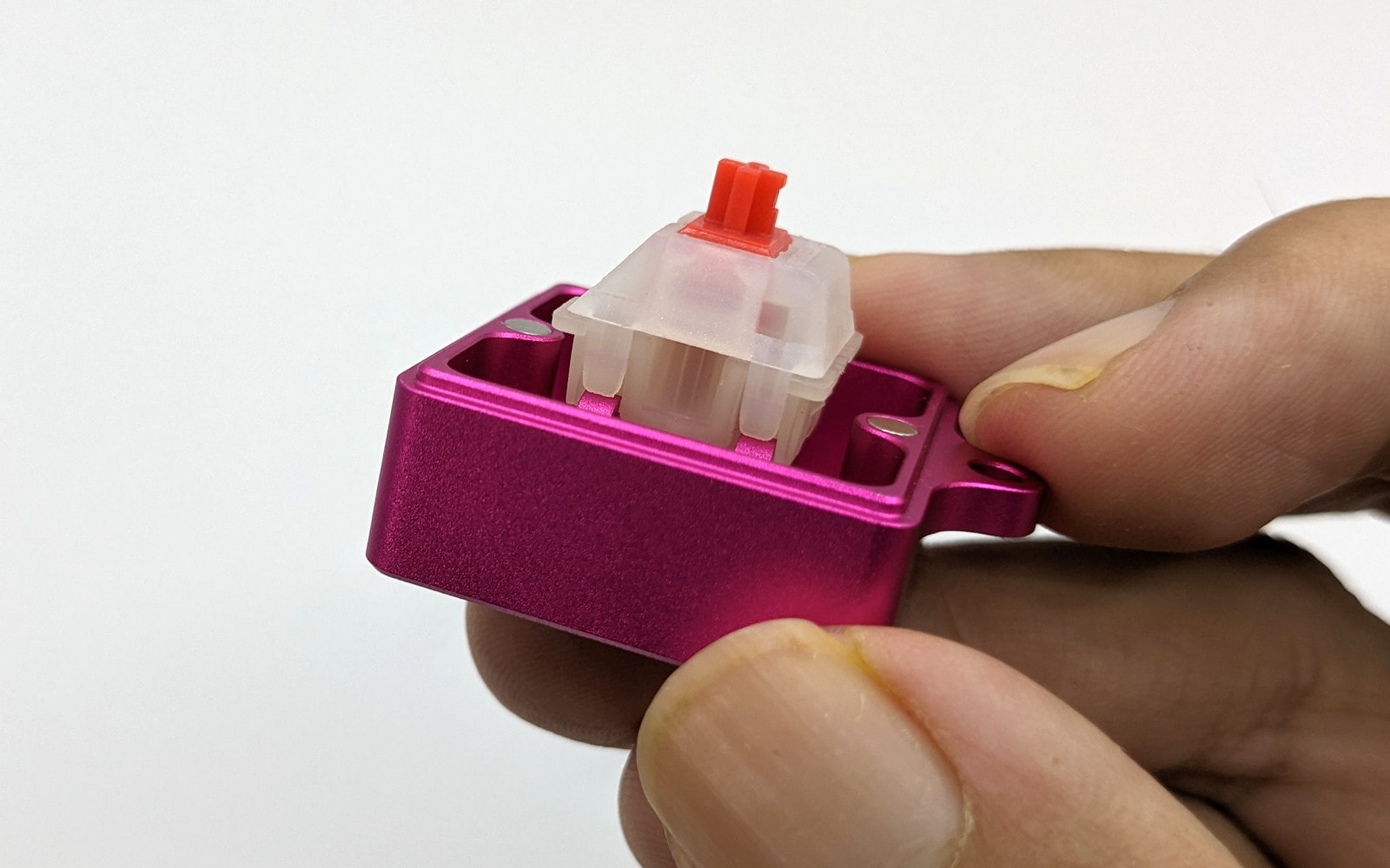 Opening a mechanical keyboard switch